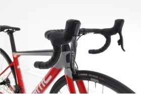 BMC TeamMachine SLR 02 Two Carbone AXS 11V