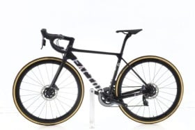 Factor O2 Carbone AXS 12V