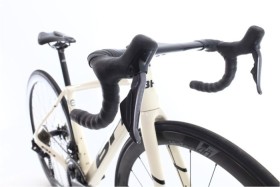 BH Ultralight Evo Carbone Di2 12V