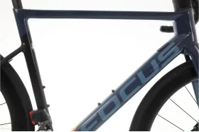 Focus Izalco Max Carbone AXS 12V