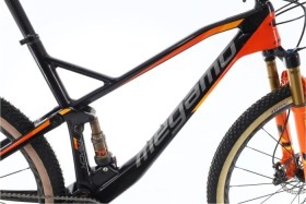 Megamo Track Carbone GX