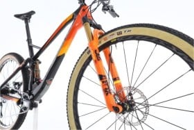 Megamo Track Carbone GX