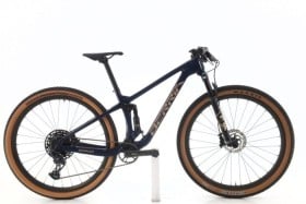 Berria Mako Carbone GX