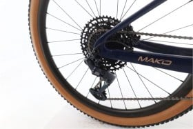 Berria Mako Carbone GX