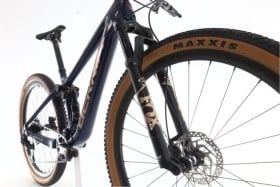 Berria Mako Carbone GX