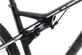 Cube AMS Race Carbone X01