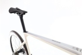 Megamo Pulse Elite Carbone Di2 12V