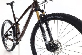 Megamo Track Carbone