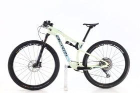 Berria Mako Carbone GX