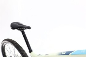 Berria Mako Carbone GX