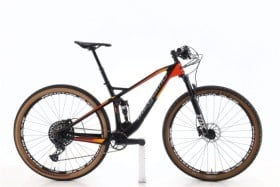 Megamo Track Carbone GX
