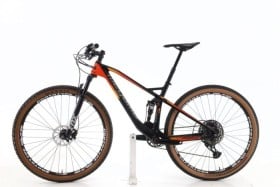 Megamo Track Carbone GX